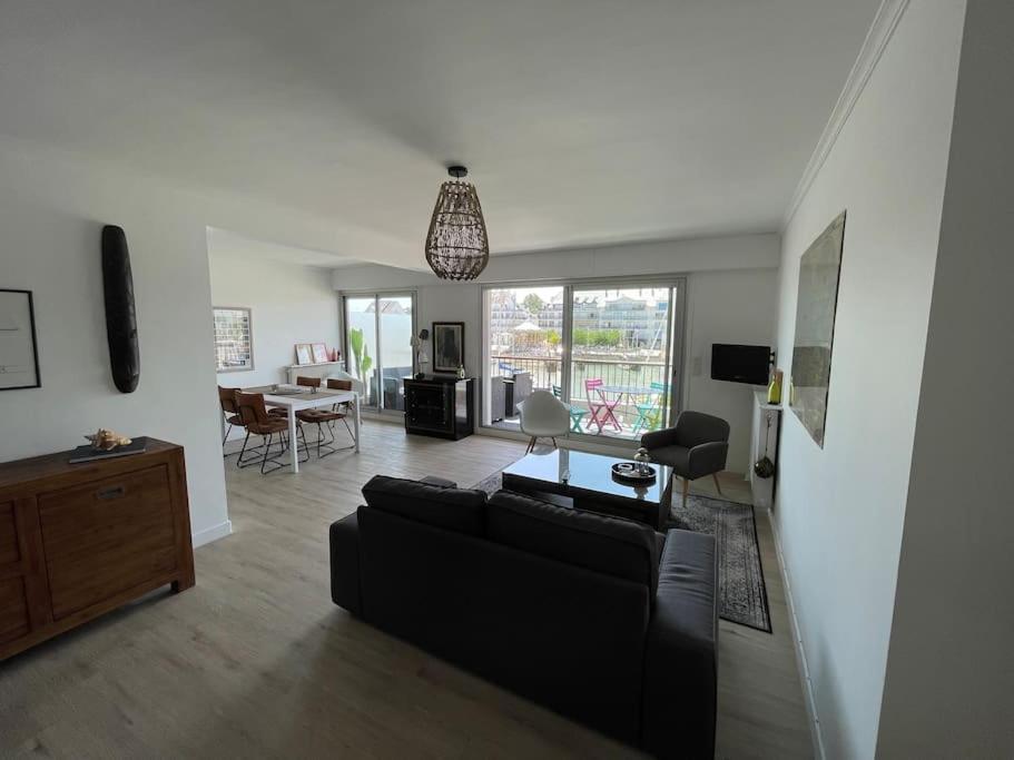 Bel Appartement Spacieux Et Lumineux Sur Le Port La Baule-Escoublac Luaran gambar